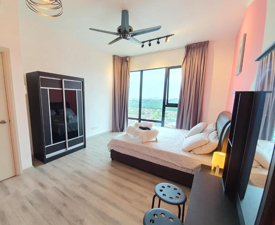 Southkey Mosaic Mid Valley Apartment Johor Bahru