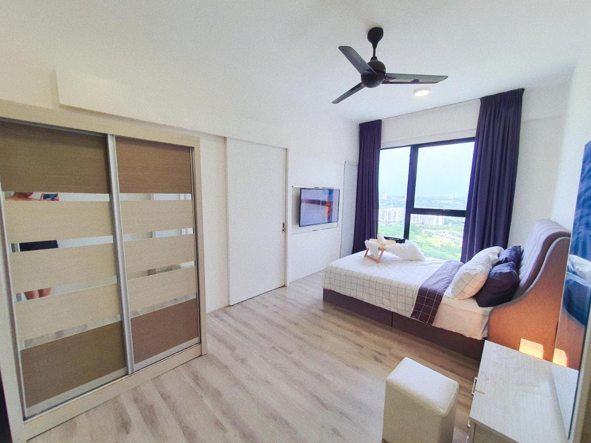 Apartment Southkey Mosaic Mid Valley