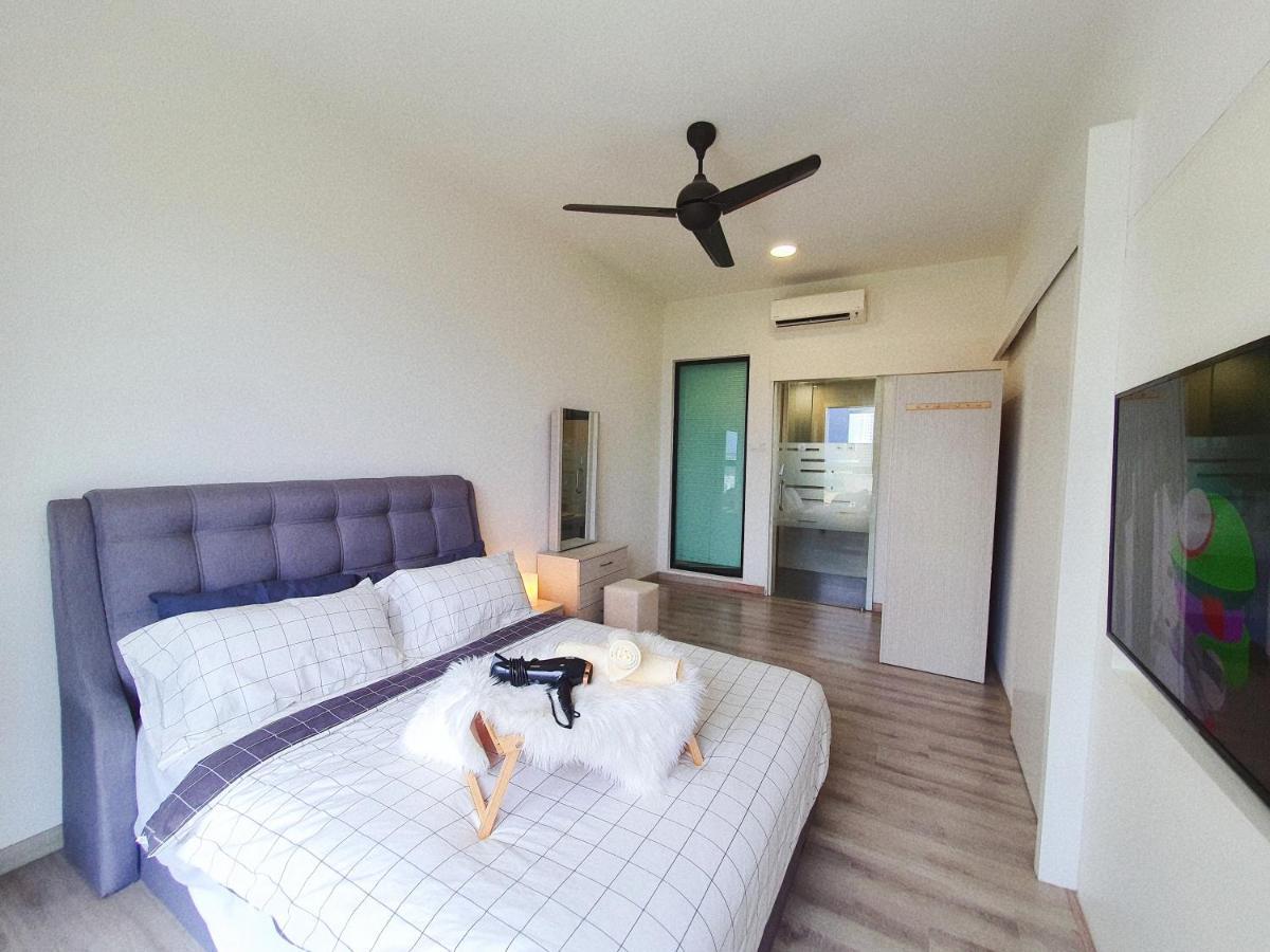 Southkey Mosaic Mid Valley Apartment Johor Bahru