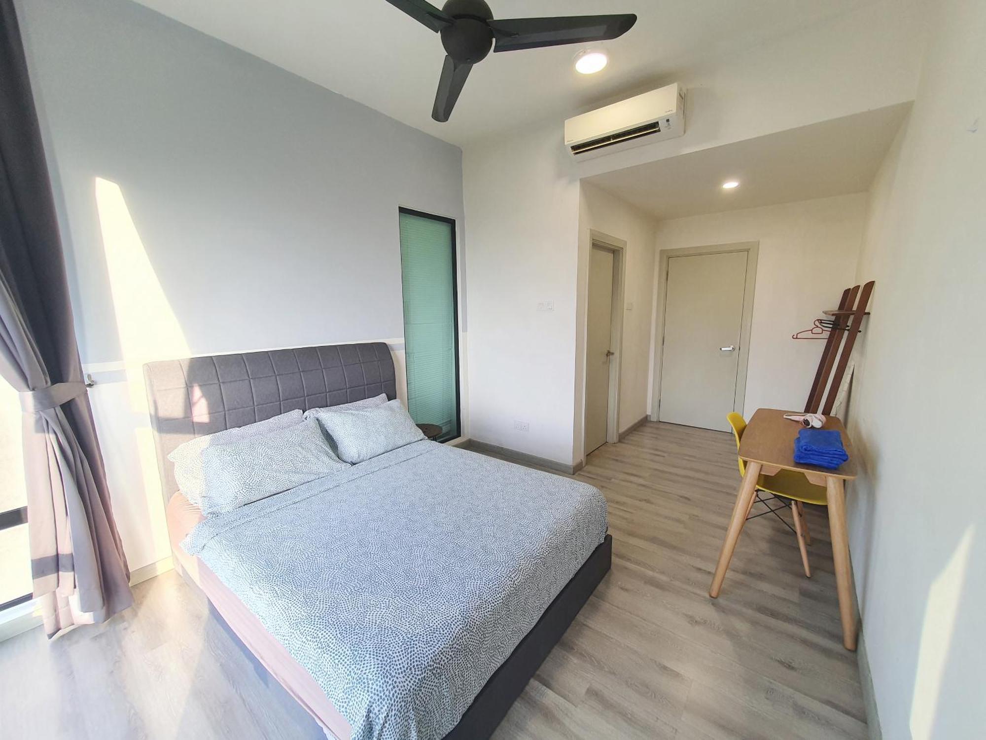 Southkey Mosaic Mid Valley Apartment